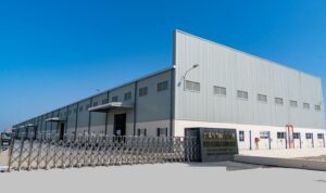 Đơn vị thi công lắp đặt mái tôn - thay mái tôn nhà xưởng tại Bến Lức Long An