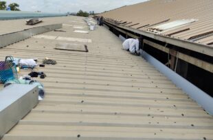 Thi công lắp đặt máng xối kho xưởng tại KCN Bàu Bàng Bình Dương