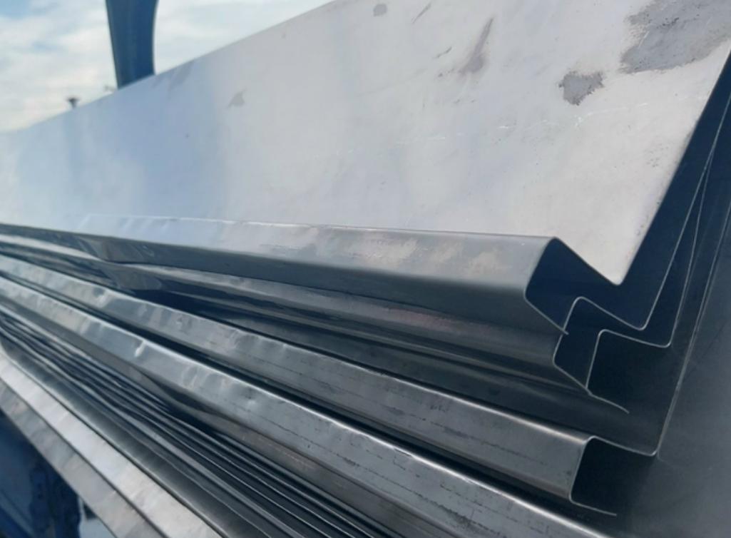 Thi công lắp đặt máng xối kho xưởng tại Trảng Bom Đồng Nai